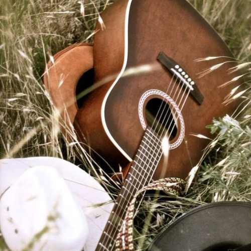 دانلود آهنگ درگیر عشق تو شدم با گیتار